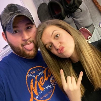 Profile Picture of Mike And Alli (@mike49514159) on Twitter