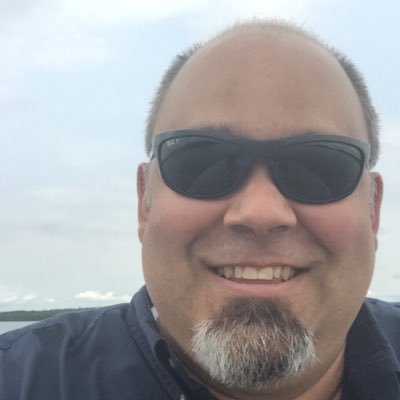 Profile Picture of Robert J Tiner (@Robert_Tiner) on Twitter