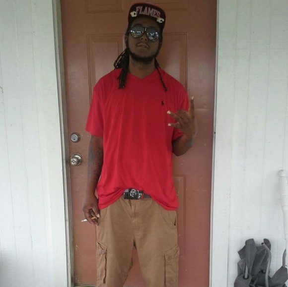 Profile Picture of Martin Hudson (@flawlessink87) on Poshmark