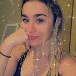 Profile Picture of Sara (@amber_mars_cloudy) on Instagram