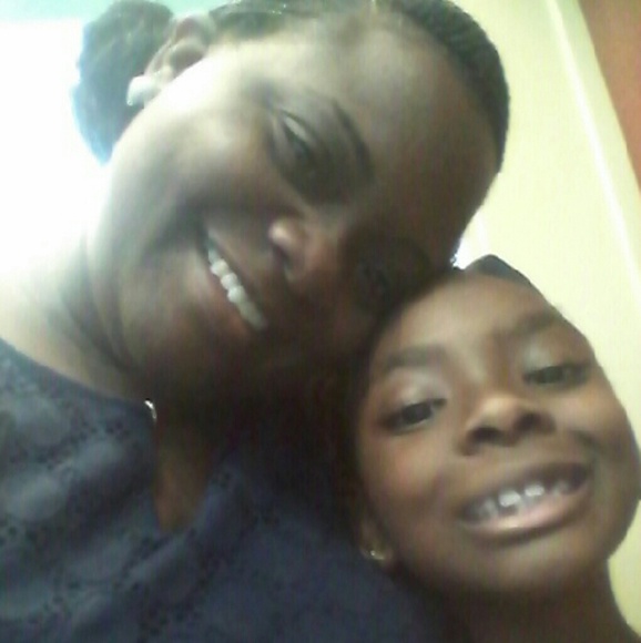 Profile Picture of Grasha Sanders (@grasha) on Poshmark