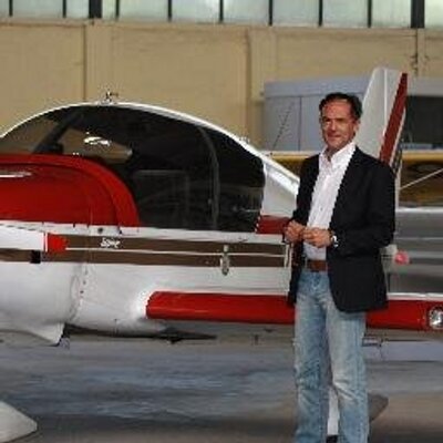 Profile Picture of Evangelo Kommatas (@evangelokommata) on Twitter