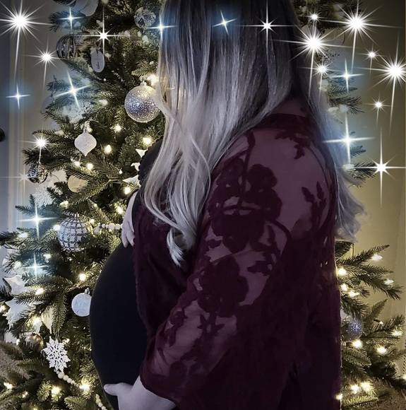 Profile Picture of Amanda Chapman (@amandambull) on Poshmark