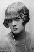 Profile Photo of Daphne du Maurier - Wikipediaon Wikipedia