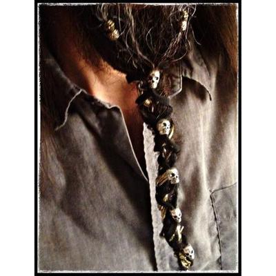 Profile Picture of Ron's Beard (@ronsbeard) on Twitter