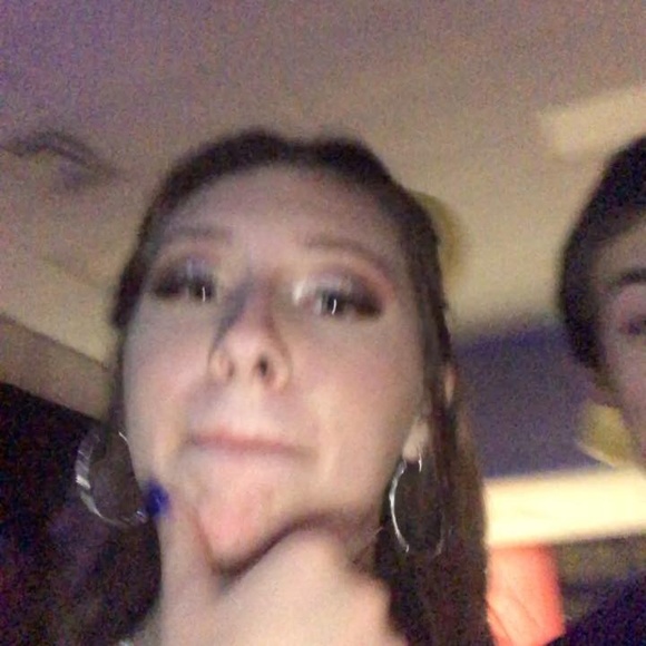 Profile Picture of Joey Dyer (@joey_dyer) on Poshmark