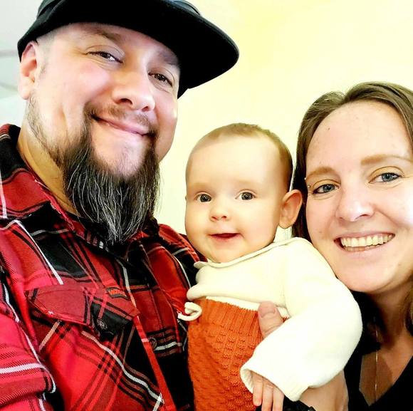 Profile Picture of Brandon Iiams (@biiams) on Poshmark