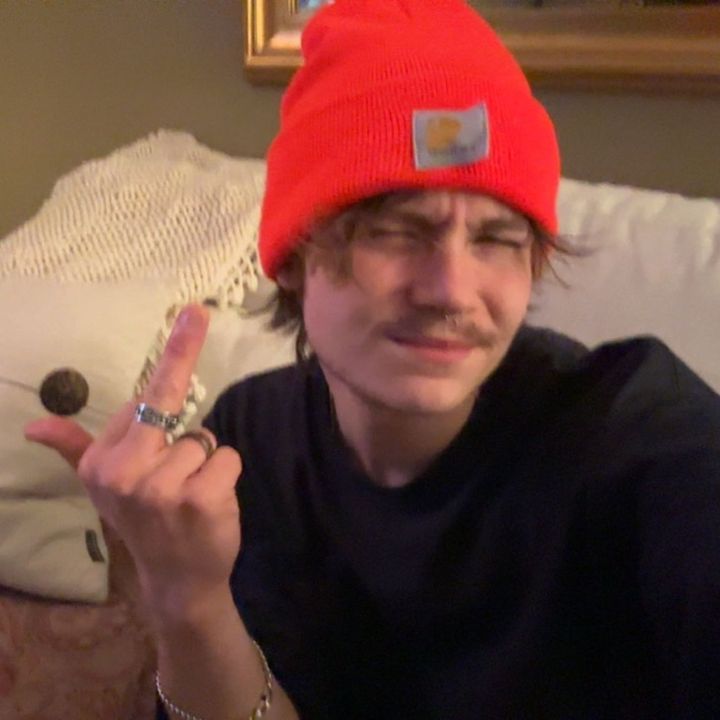 Profile Picture of Blake (@blake.sandall) on Tiktok