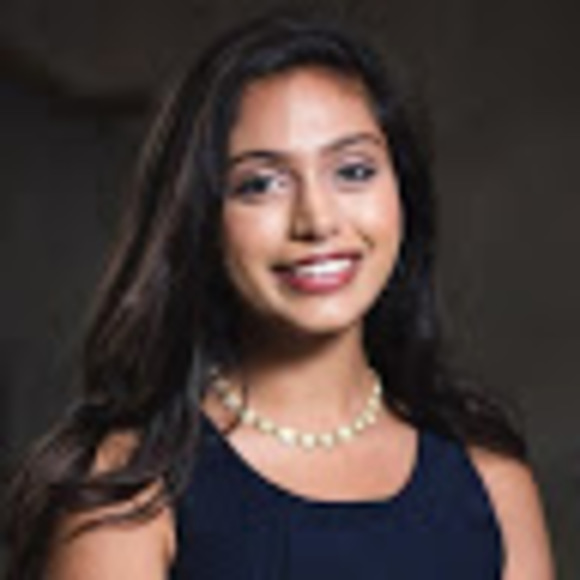 Profile Picture of Aysha Seedat (@ayshaseedat) on Poshmark