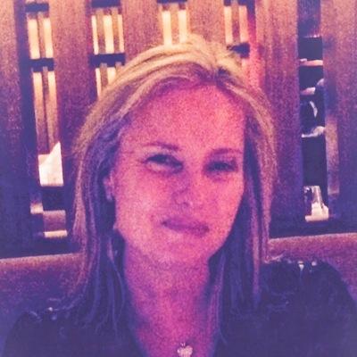 Profile Picture of Linda Isaacson (@DataSavy) on Twitter