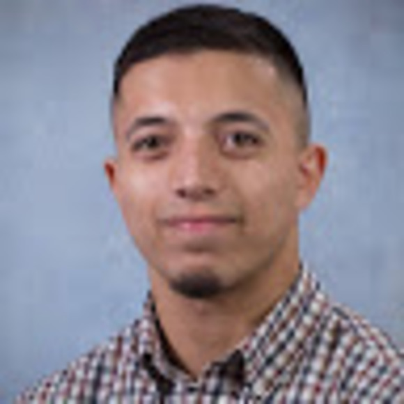 Profile Picture of William Zelinski (@willhunze) on Poshmark