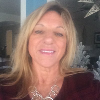 Profile Photo of Linda Beaulieu Chasnov (@LindaChasnov) on Twitter