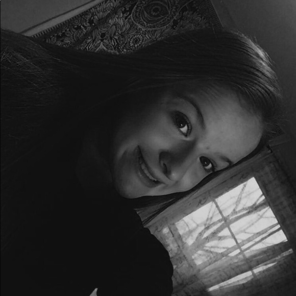 Profile Picture of Marissa Alberino (@marissaalberino) on Poshmark