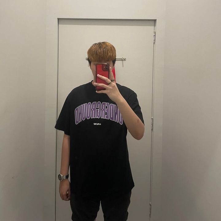Profile Picture of Terence (@_twhl) on Tiktok