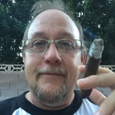 Profile Picture of Dave Faircloth (@DaveMax21) on Twitter