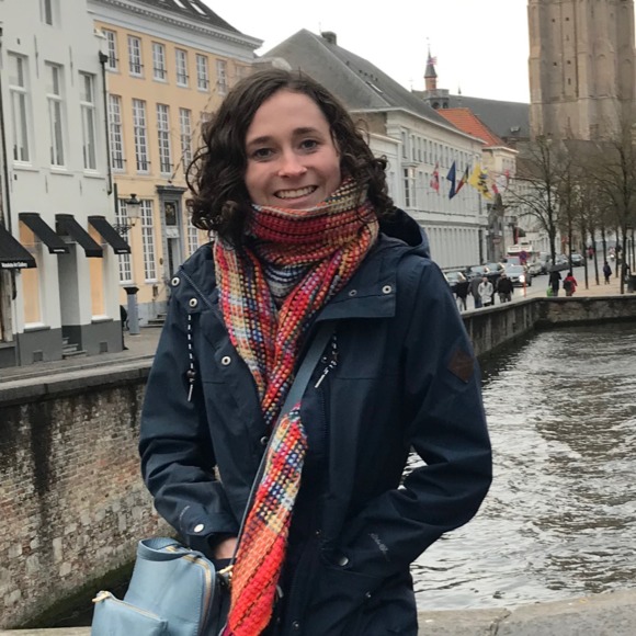 Profile Picture of Sarah Waddington (@sarahwaddington) on Poshmark