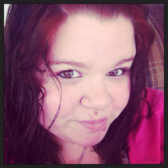 Profile Picture of Loren Gardner (@lorenelizabeth) on Poshmark