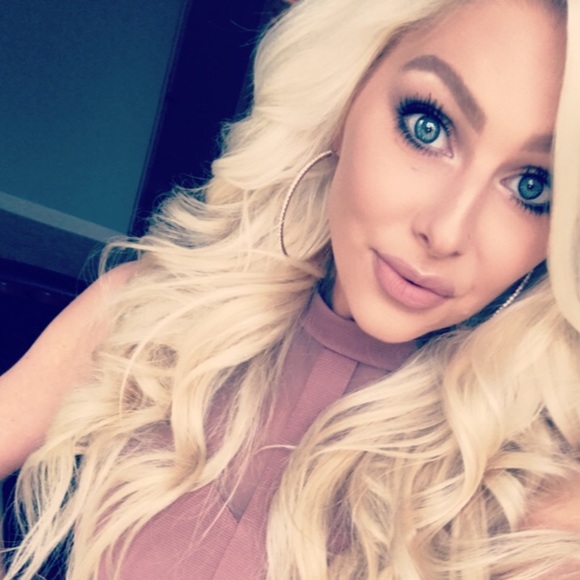 Profile Picture of Mckenzie Smith (@kenzi3050) on Poshmark