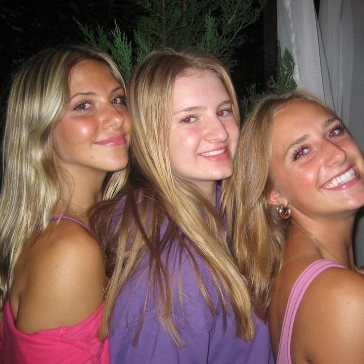 Profile Picture of . (@@alexandraostrowski) on Tiktok