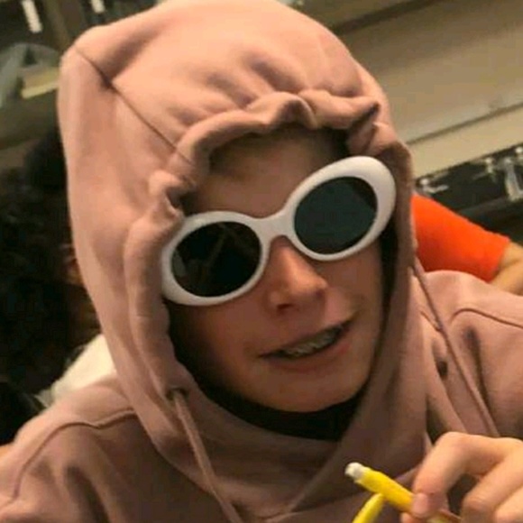 Profile Picture of Colin Kendall (@cpiln4552e) on Poshmark