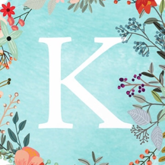 Profile Picture of ~ kalla ~ (@kallakalla) on Poshmark