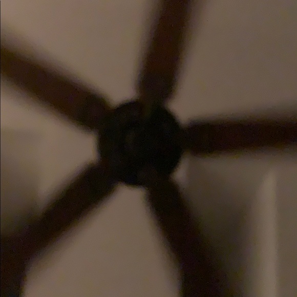 Profile Picture of Tony Hermes (@tonyhermes) on Poshmark