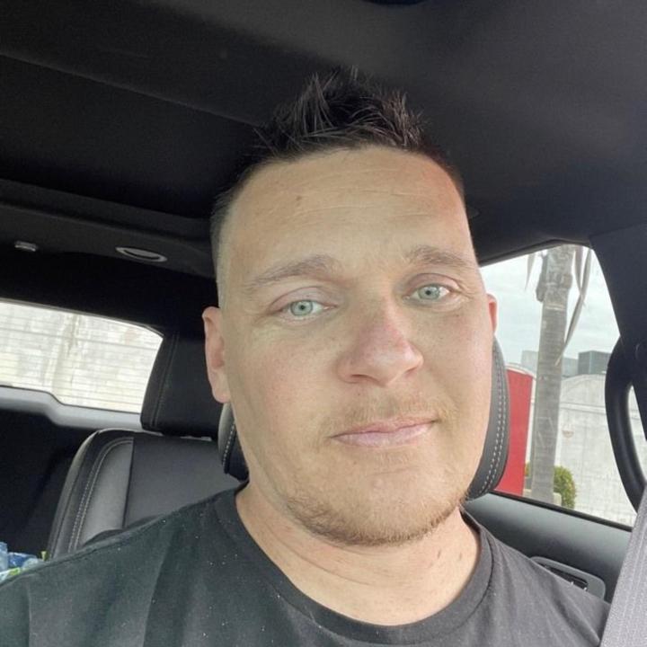 Profile Picture of Stephen Rowan (@stephenrowan3) on Tiktok