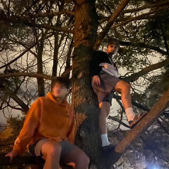 Profile Picture of Christian Dolecki (@christiand26) on Poshmark