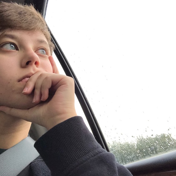 Profile Picture of Jason Bird (@jaybird0067) on Poshmark
