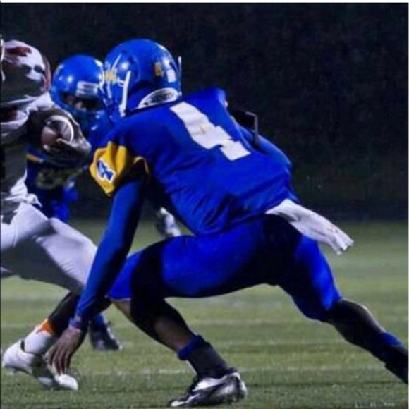 Kenny Reynolds - Poshmark Profile Picture of Kenny Reynolds (@iamreynolds4) on Poshmark