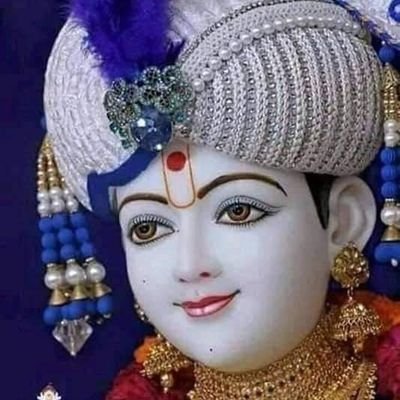 Profile Picture of Vadhi (@coman_20) on Twitter