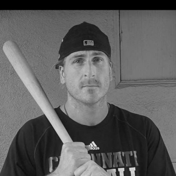 Profile Picture of Matt Reynolds (@reyn09) on Poshmark