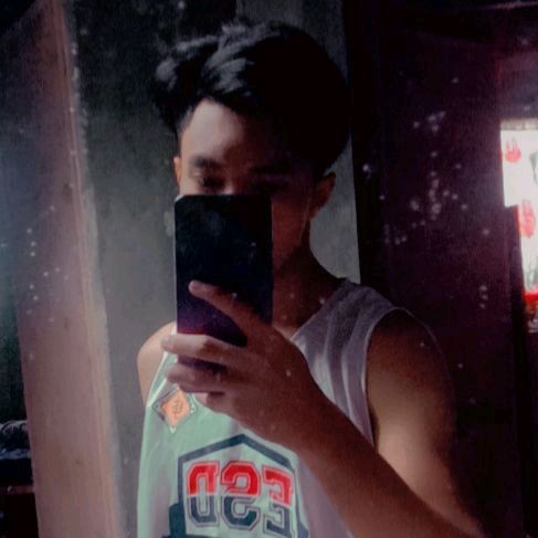 Profile Picture of Scott_18 (@scottabul) on Tiktok