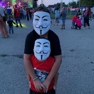 Profile Picture of Robert Cracks (@robert.cracks.92) on Facebook