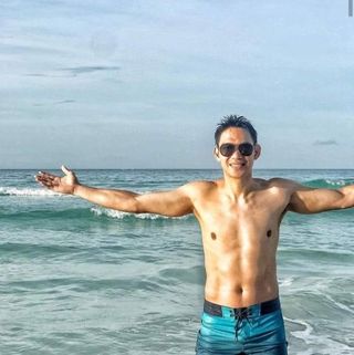 Profile Picture of Bernard Caranto Manesia (@bernard.manesia) on Facebook