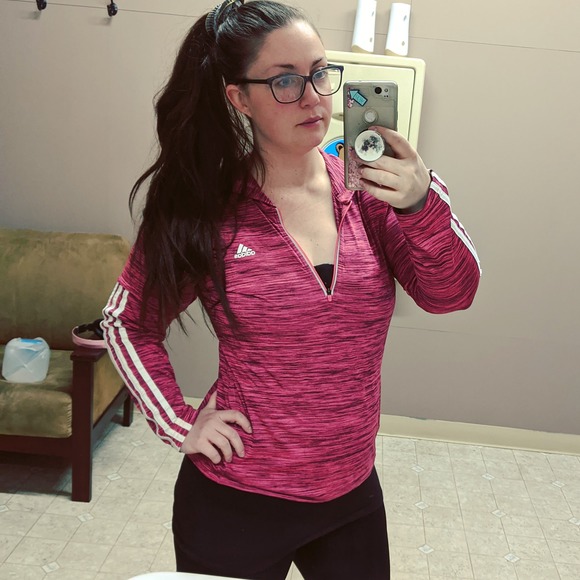 Profile Picture of Jessica Chaput (@chaputjess) on Poshmark