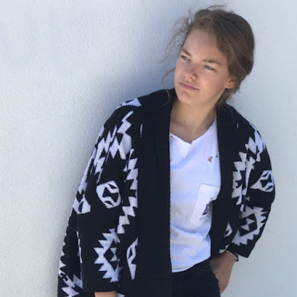 Profile Picture of Hannah Cahill (@hannahcahill130) on Poshmark