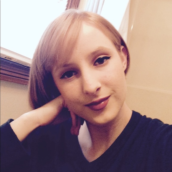 Profile Picture of Jordan Hoffman (@madison2565) on Poshmark