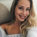 Profile Picture of miranda (@beyondthevanity_) on Instagram