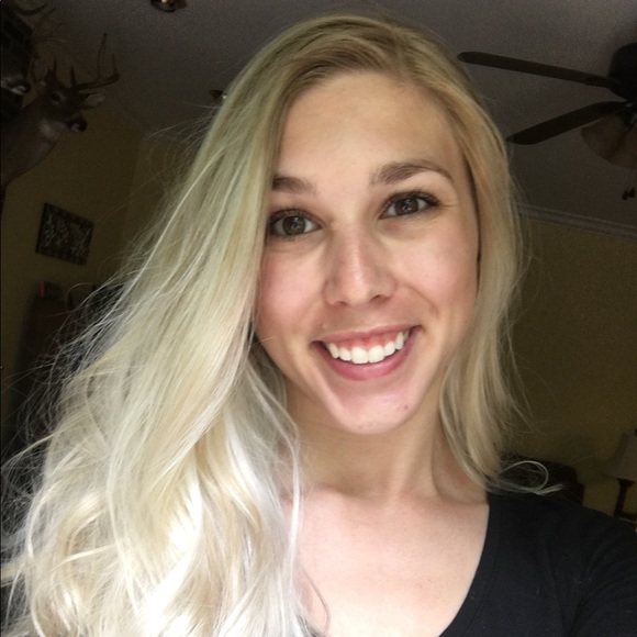Profile Picture of Erica Stackhouse (@estackhouse6) on Poshmark