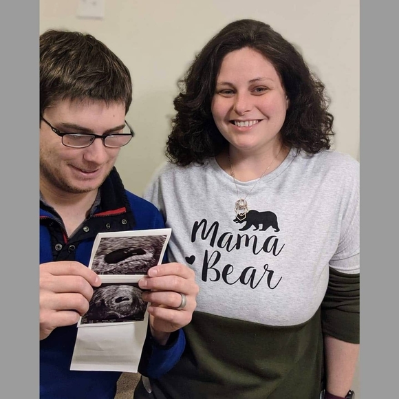 Profile Picture of Ella Corey (@ella_corey) on Poshmark