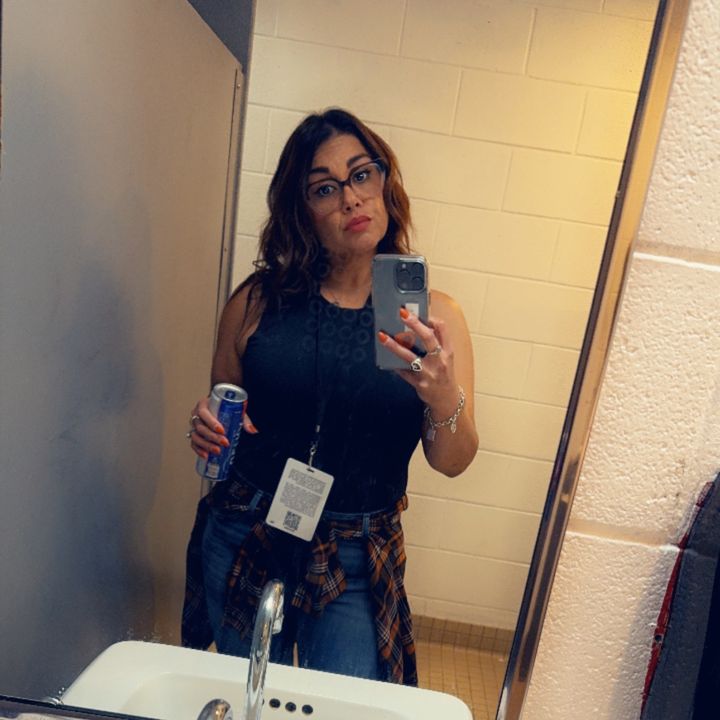 Profile Picture of Cynthia Howard (@@cynvhow) on Tiktok