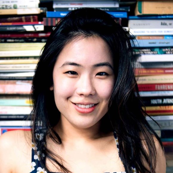 Profile Picture of Erica Yoshimura (@enyesq) on Poshmark