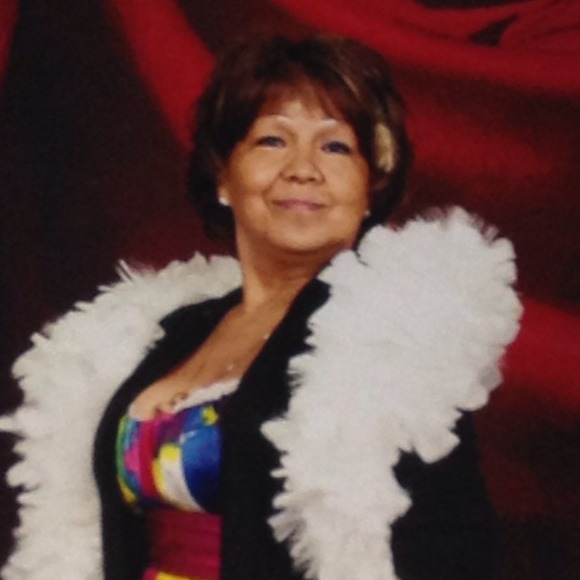 Profile Picture of Lillian Jaehnig (@directinglondon) on Poshmark