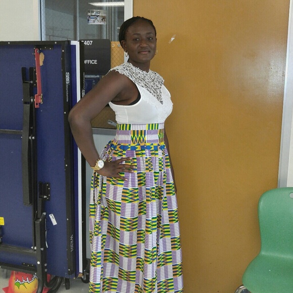 Profile Picture of Abibatu Bangai (@absahr) on Poshmark