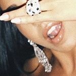 Profile Picture of 𝑵𝒂́𝒅𝒊𝒂 𝑮𝒖𝒆𝒓𝒓𝒆𝒊𝒓𝒐️️ (@nadia_guerreiro) on Instagram