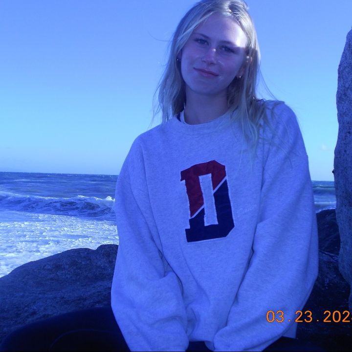 Profile Picture of dev (@devynbrwn) on Tiktok