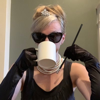 Profile Picture of Tiff J. (@tiffanyjessup) on Twitter