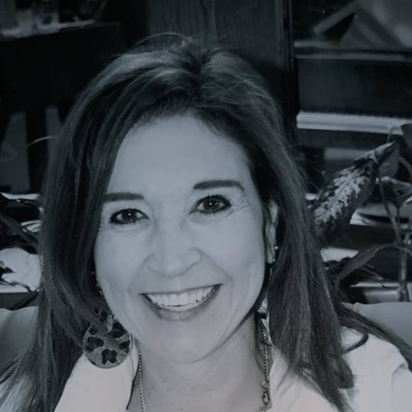 Profile Picture of Ditta Cubillo (@dcubillo) on Poshmark