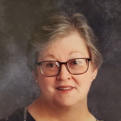 Profile Picture of HembyLisa (@HembyLisa1) on Twitter